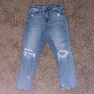 American Eagle High Waisted Light-Wash Denim Mom Jeans